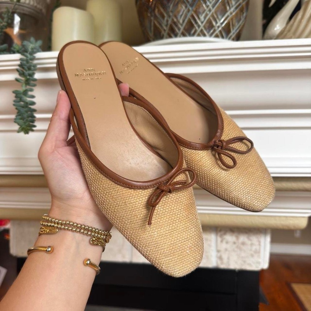 ANN MASHBURN Joy tan raffia woven mule flat slides leather trim bow size 38